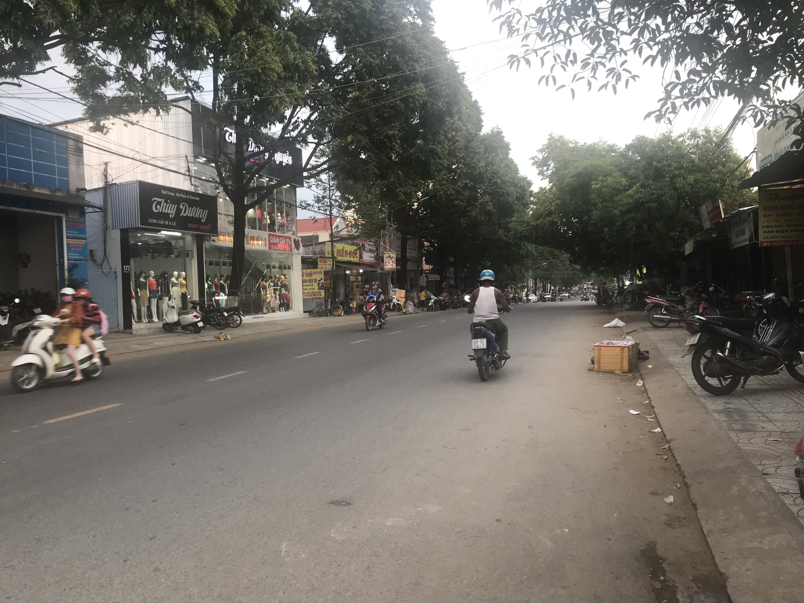một góc trên con đường Nguyễn Trung Trực Phú Quốc